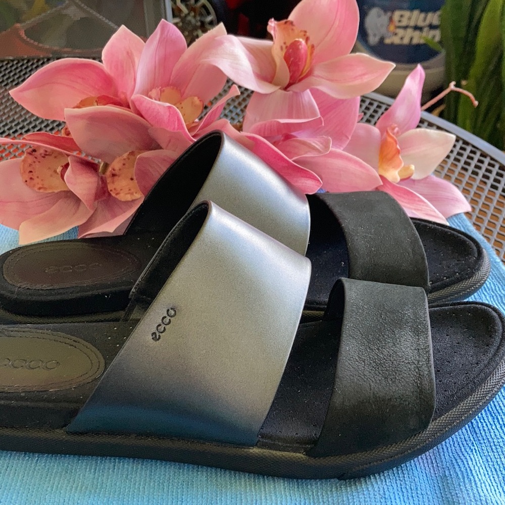 ECCO  sandals woman  very soft comfortable